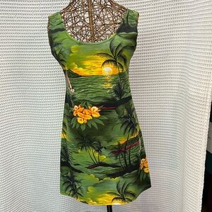 Vintage Tropical Sundress. Made in USA. EUC. Size Large. Runs small.